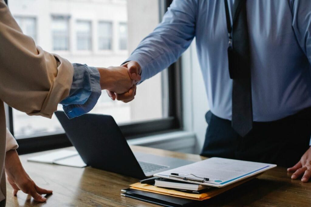 Como começar? 4 passos básicos para o sucesso do cliente!